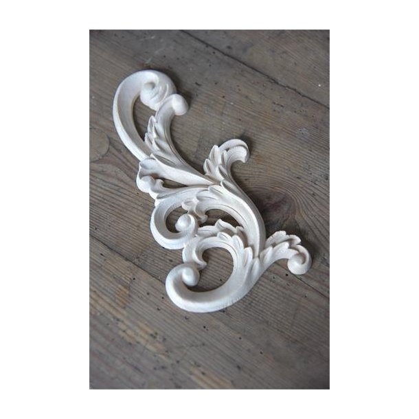 Tr Ornament, hjrne st 20x10 cm