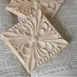 Tr Ornament, lukket (L8xH8)