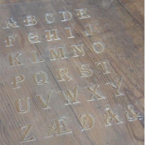 Kalkmaling Stencil Alfabet